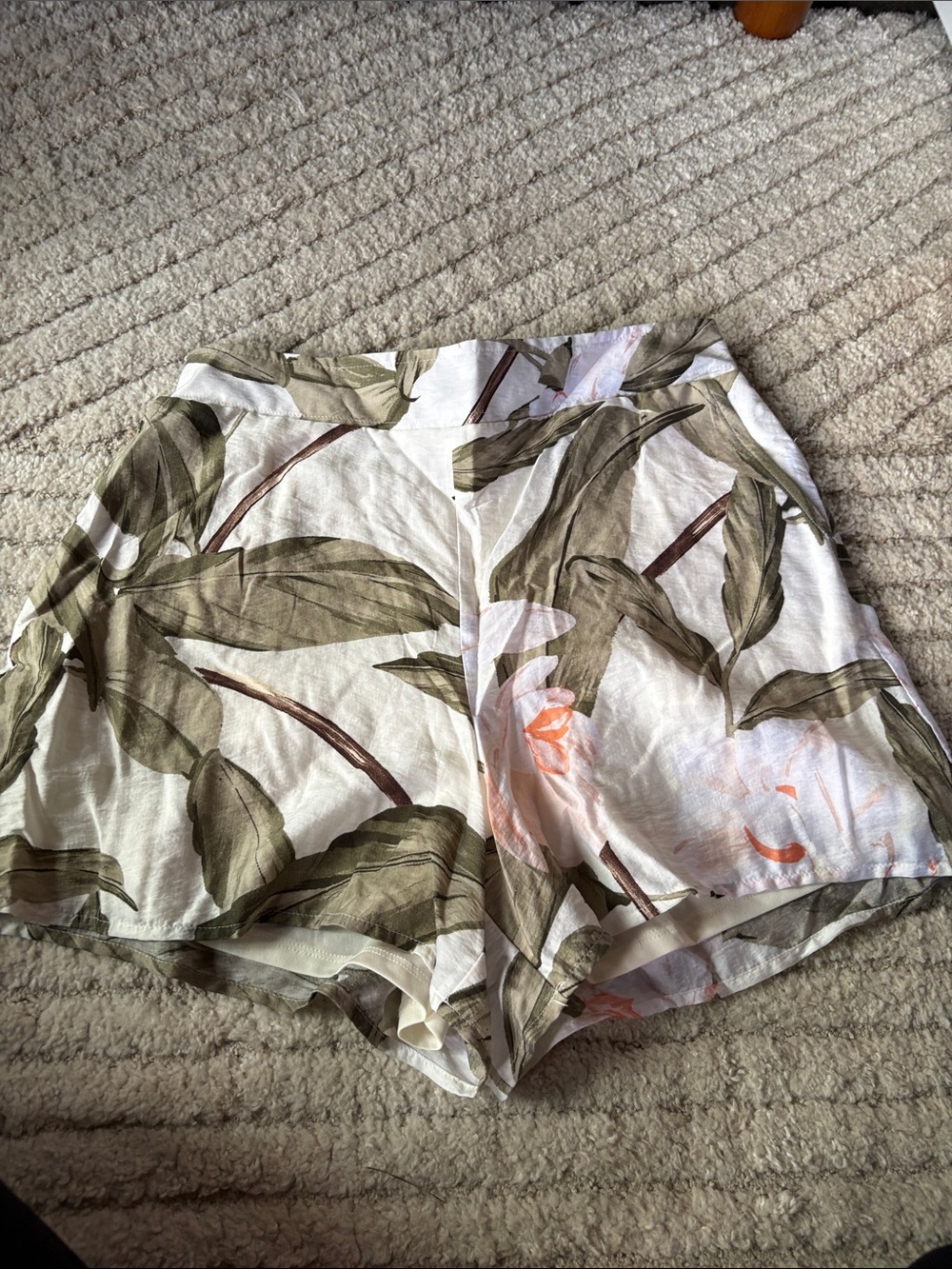 Express High-Waist White Tropical Leaf Print Shorts with Peach Accents